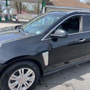 CADILLAC SRX LUXURY COLLECTION - 2