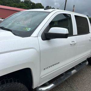 2017 Chevrolet SILVERADO 1500 LT Z71 照片 2