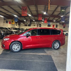 CHRYSLER PACIFICA SELECT - 3