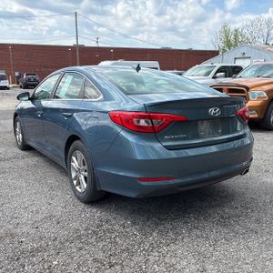 HYUNDAI SONATA SE - 5