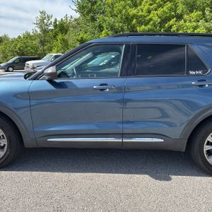 FORD EXPLORER XLT - 4