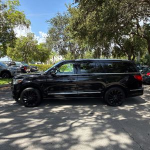 2020 Lincoln NAVIGATOR L RESERVE — фото 2