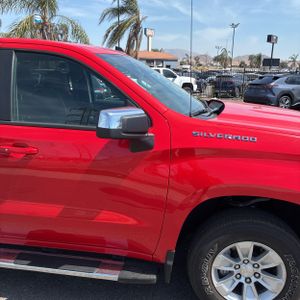 صورة مصغرة 13 لـ 2024 Chevrolet SILVERADO 1500 LT