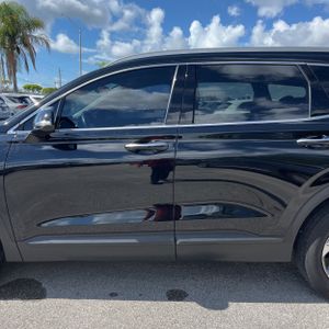 صورة 4 لـ 2023 Hyundai SANTA FE SEL
