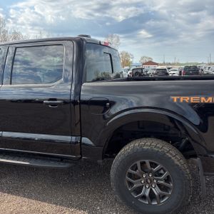 FORD F-150 TREMOR - 6
