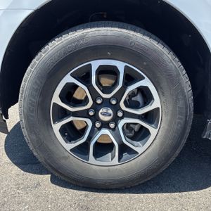 2024 FORD EXPEDITION XLT 缩略图 17