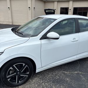 NISSAN SENTRA SV XTRONIC CVT - 2