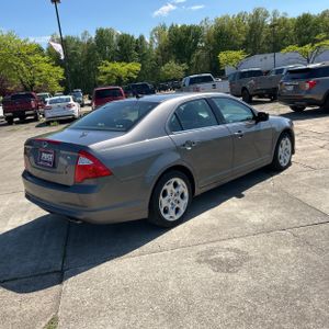FORD FUSION SE - 8