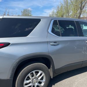 CHEVROLET TRAVERSE LS - 9