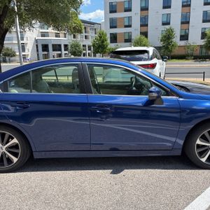 SUBARU LEGACY 3.6R LIMITED - 10