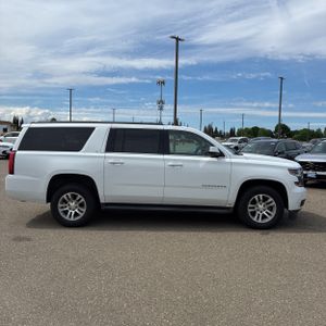 CHEVROLET SUBURBAN LT - 10