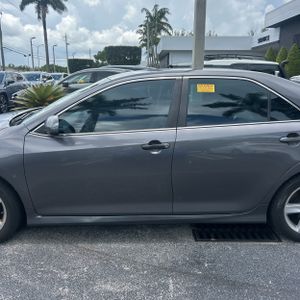 2014 Toyota CAMRY SE — фото 4