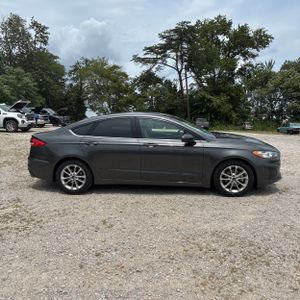 2019 FORD FUSION SE photo 10