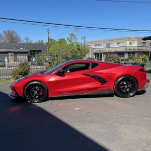 CHEVROLET CORVETTE STINGRAY - 3