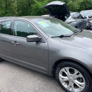 FORD FUSION SE - 9
