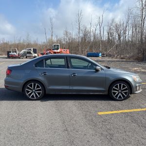 VOLKSWAGEN JETTA GLI PZEV - 10