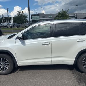 2017 Toyota HIGHLANDER XLE 照片 4