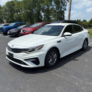 2019 KIA OPTIMA LX — фото 1