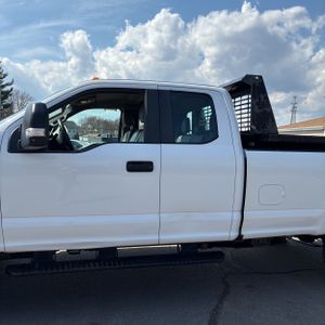 FORD F-250 SUPER DUTY XL - 4