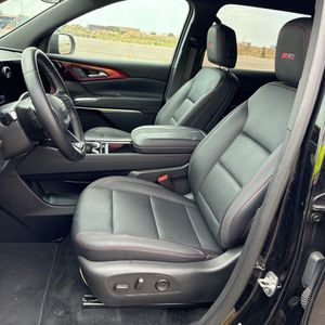 2025 Chevrolet TRAVERSE Z71 照片 32
