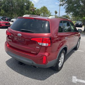 2015 KIA SORENTO LX — фото 8