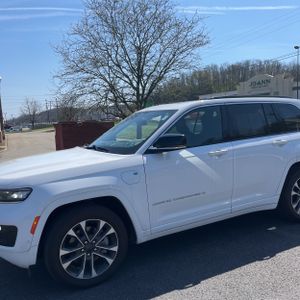 JEEP GRAND CHEROKEE OVERLAND 4XE - 2