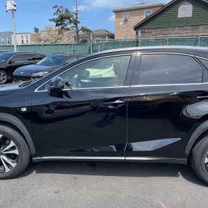 LEXUS NX 300 F SPORT - 4