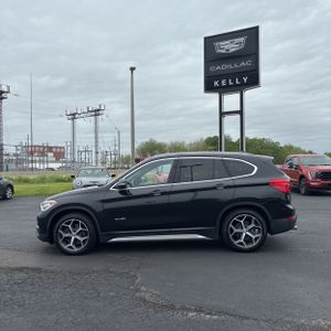 BMW X1 XDRIVE28I - 3