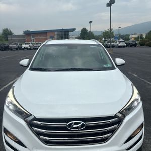 2017 Hyundai TUCSON LIMITED — фото 15