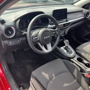 2023 KIA FORTE LXS thumbnail 35