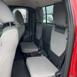 صورة مصغرة 34 لـ 2016 Toyota TACOMA SR