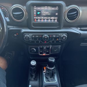 2021 JEEP GLADIATOR OVERLAND — миниатюра 37