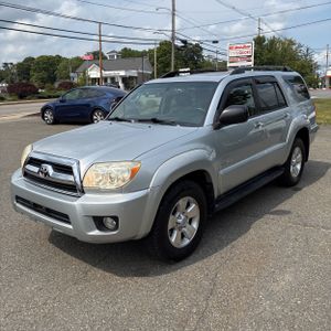 صورة 1 لـ 2006 Toyota 4RUNNER SR5