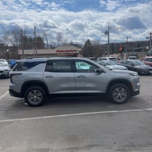 CHEVROLET TRAVERSE LT - 10