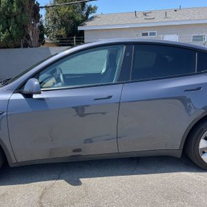 صورة 4 لـ 2023 Tesla MODEL Y LONG RANGE