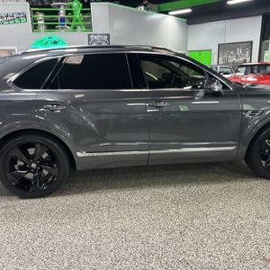 2017 Bentley BENTAYGA BASE — фото 11