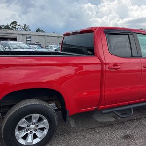 2020 Chevrolet SILVERADO 1500 LT photo 9