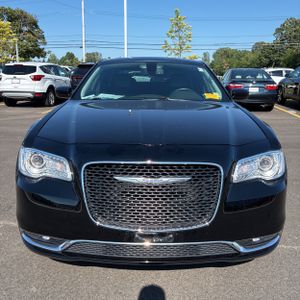 صورة مصغرة 14 لـ 2017 Chrysler 300 LIMITED