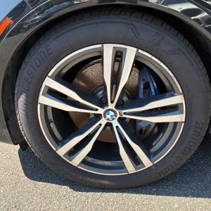 صورة 17 لـ 2021 BMW X7 M50I