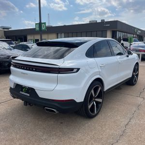 PORSCHE CAYENNE COUPE - 8