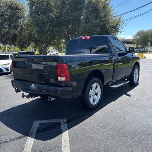 صورة 8 لـ 2013 RAM 1500 EXPRESS
