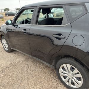 KIA SOUL LX - 6