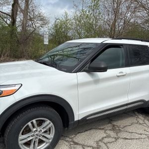 FORD EXPLORER XLT - 2