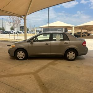 2008 Nissan VERSA 1.8S photo 3