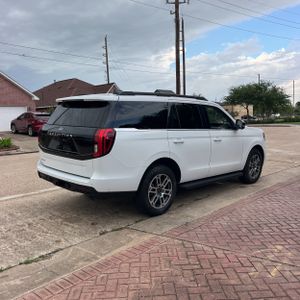 FORD EXPEDITION ACTIVE - 7