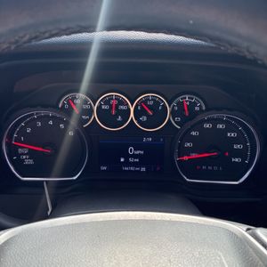 2020 Chevrolet SILVERADO 1500 RST 照片 39