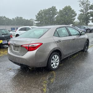 2015 Toyota COROLLA LE 照片 7