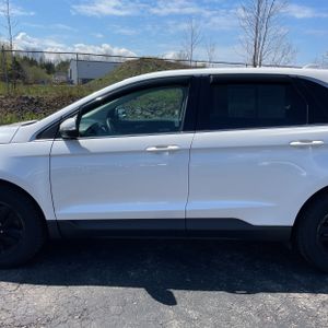 FORD EDGE SEL - 4