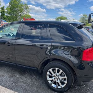 FORD EDGE SEL - 6