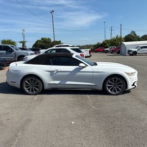 2016 FORD MUSTANG ECOBOOST PREMIUM — фото 10